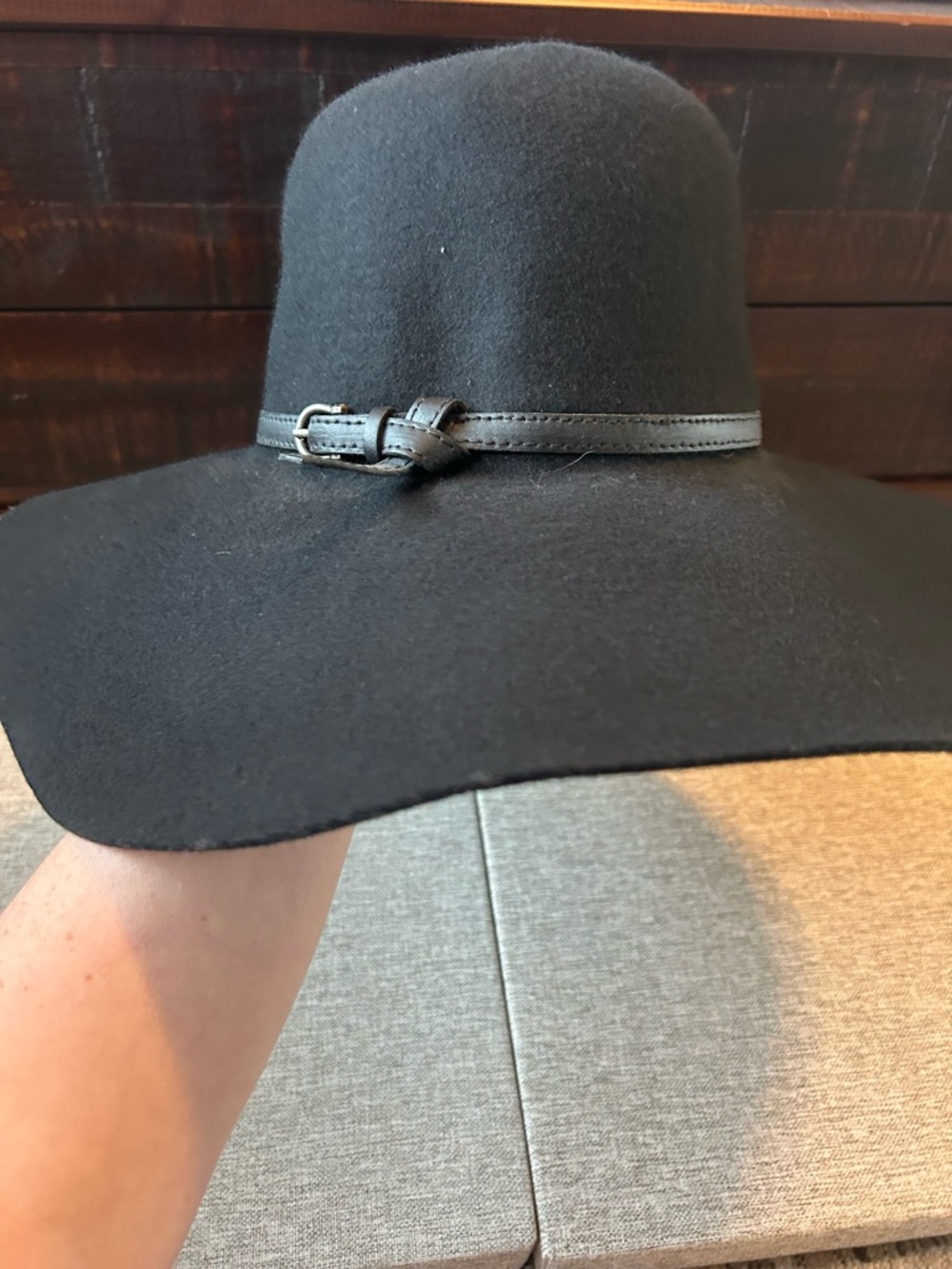 Goorin Bros Black Wide-Brim Wool Floppy Hat with Leather Buckle Band